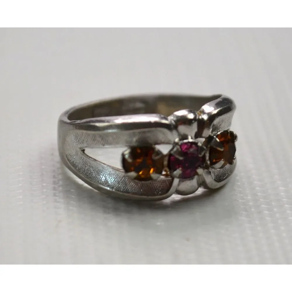 Vintage Rhodium Electroplate Birthstone Mothers Day Ring with‎ 3 Stones Size 7